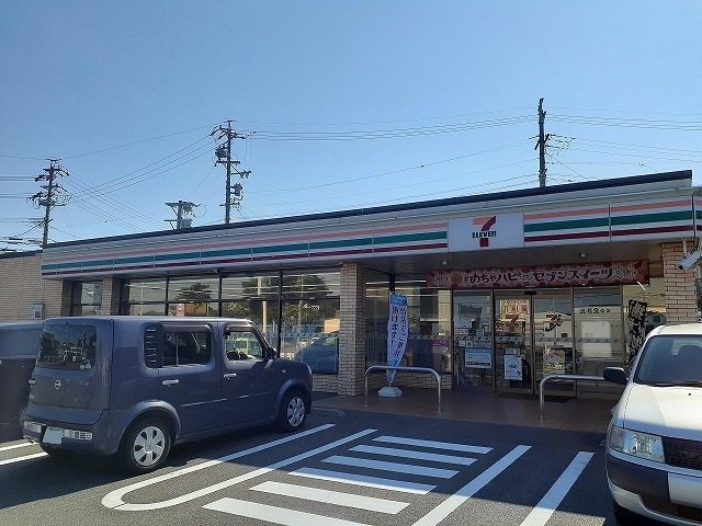 セブンイレブン武豊前田店まで310m