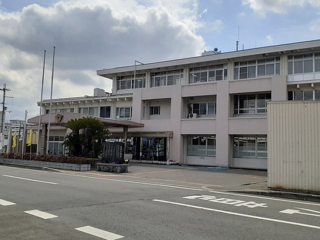 岩出市役所様まで600m