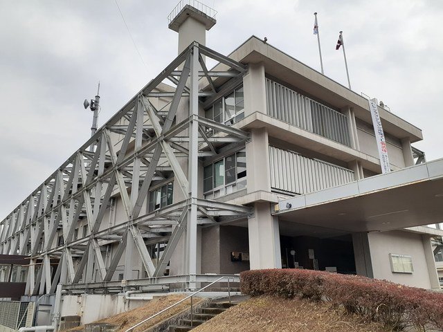 熊本県球磨総合庁舎まで1100m