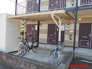 屋根付き駐輪場