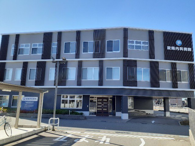 政岡内科病院まで300m