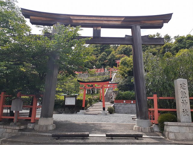 建勲神社まで430m