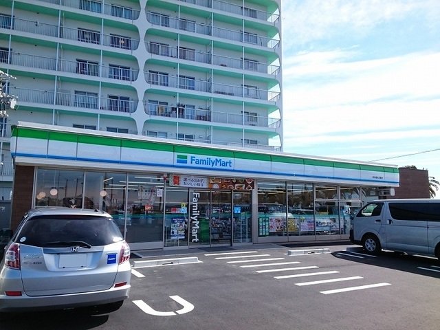 ファミリマート浜名湖弁天島店まで1400m