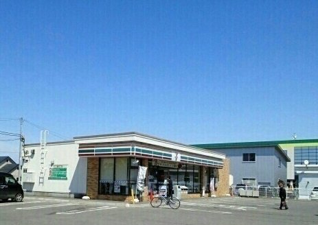 セブンイレブン滝川東町店まで550m