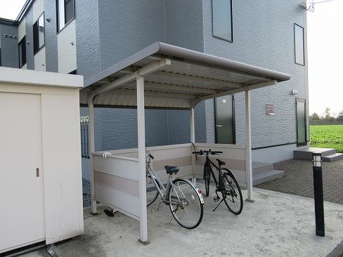 屋根付き駐輪場