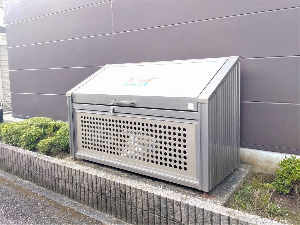 ゴミ捨て場