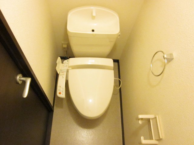 温水洗浄便座付きで嬉しい