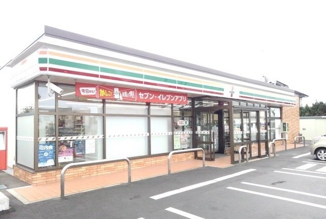セブンイレブン八戸糠塚店まで400m