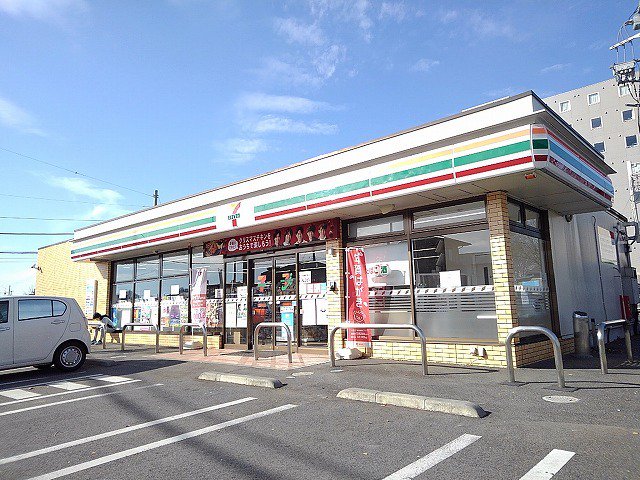 セブンイレブン那須塩原駅西口店まで750m