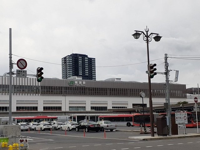 新潟駅　万代口まで1420m