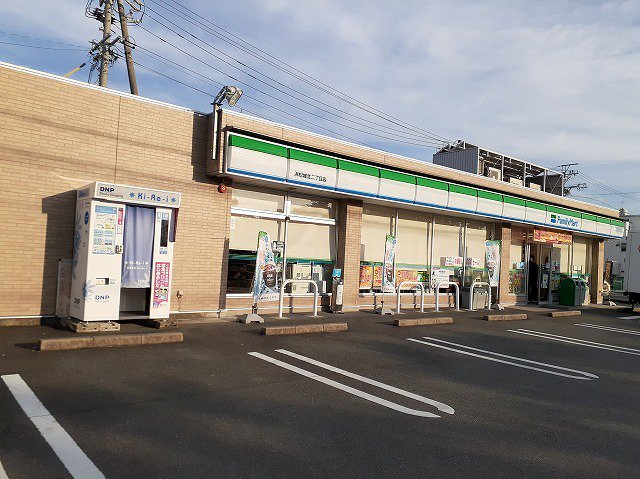 ファミリーマート浜松城北二丁目まで500m