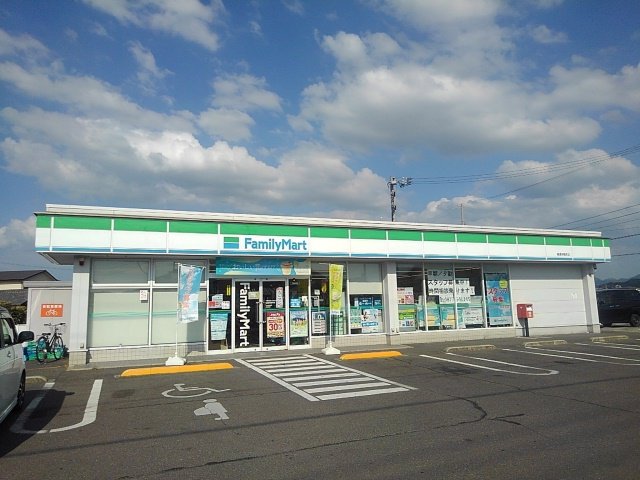 ファミリーマート善通寺稲木店まで50m