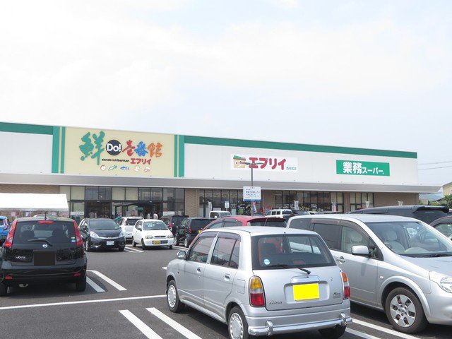 エブリィ西阿知店まで900m