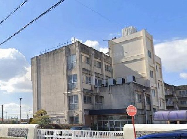 港小学校まで750m