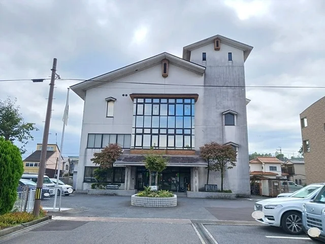 石山市民センターまで900m