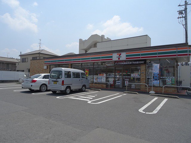 セブンイレブン大和高田今里店様まで600m