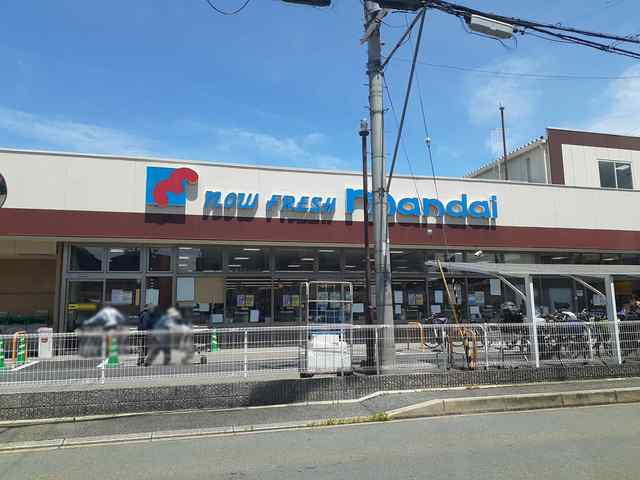 万代　　柏原大県店様まで361m
