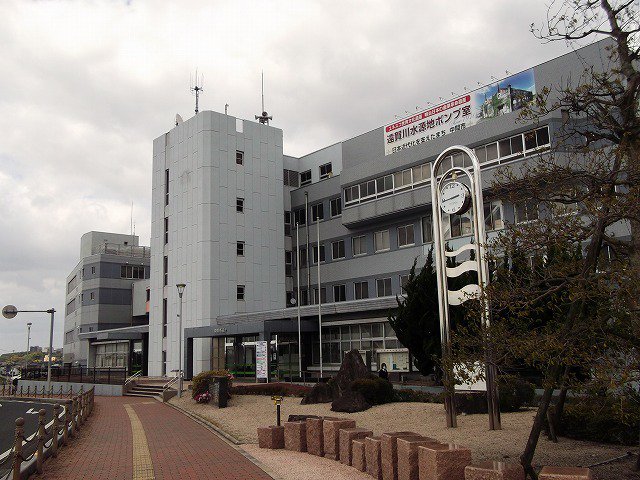 中間市役所まで2100m