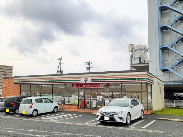 セブンイレブン清水バイパス店まで400m