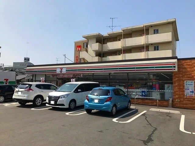 セブンイレブン島崎２丁目店まで290m