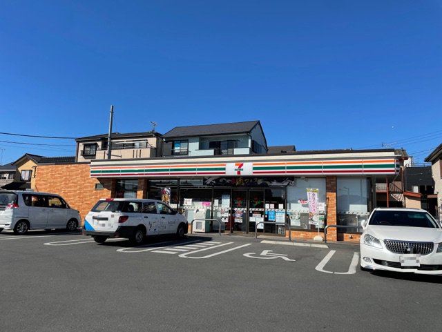 セブンイレブンまで450m