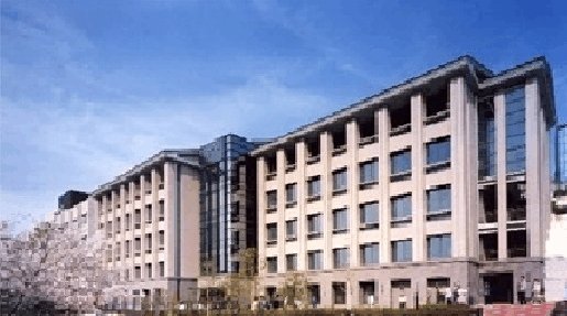 京都産業大学まで2220m
