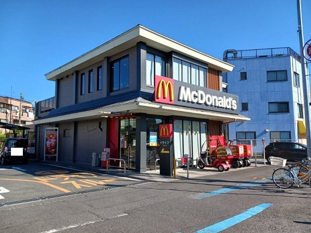 マクドナルドまで400m
