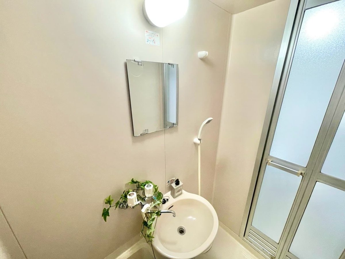 ※撮影用の観察植物・食器調理器具・雑貨類等はございません。※写真は現況優先