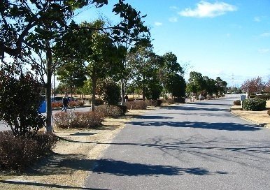刈谷市総合運動公園まで700m