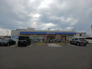 ローソン東かがわ三本松店さんまで450m