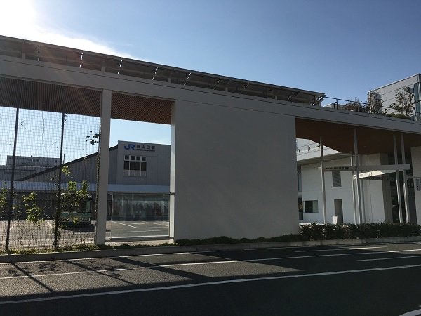 新山口駅まで2700m
