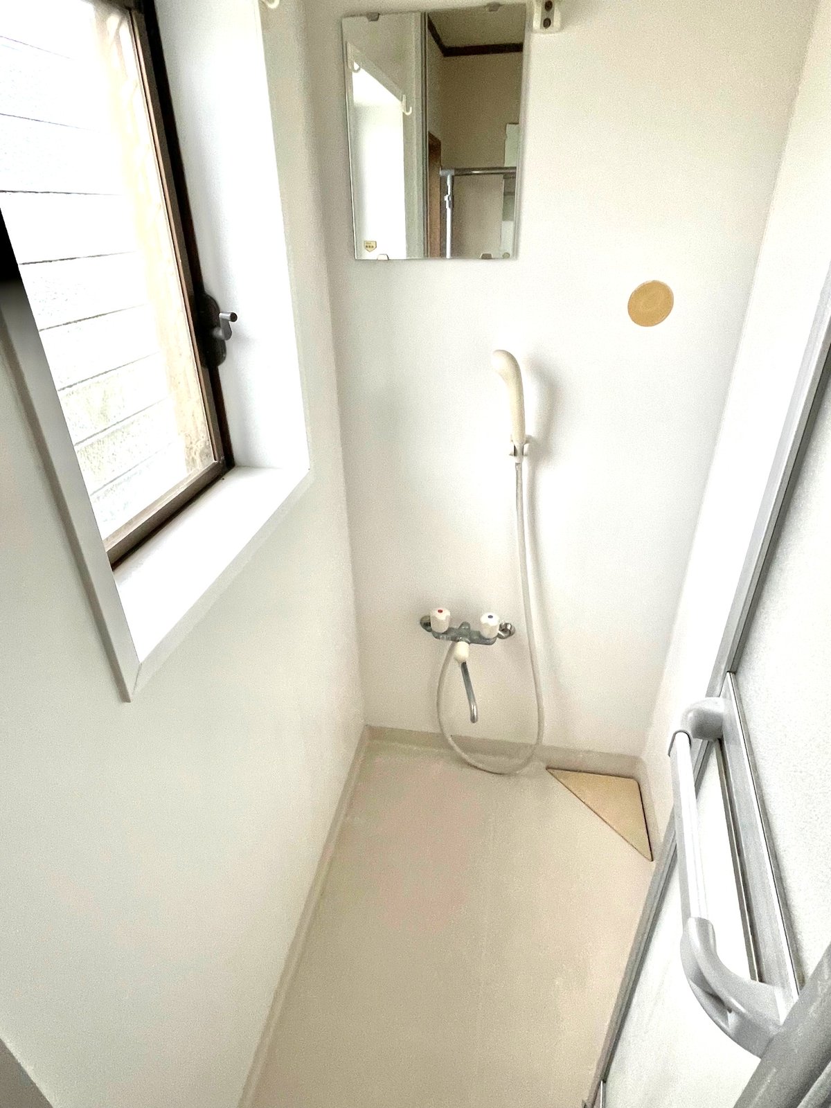 2Ｆ　シャワー×2室