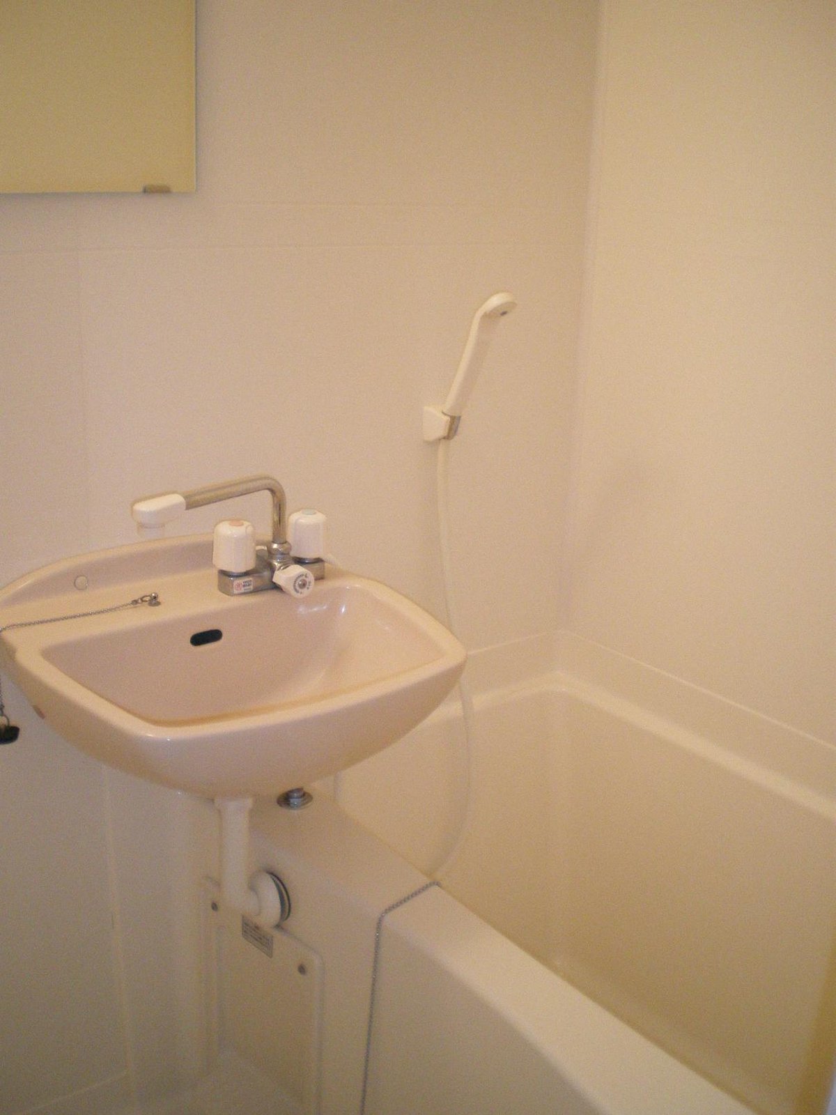 バス、トイレ別です。