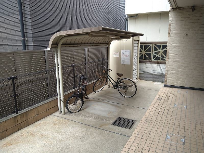 駐輪場　自転車＆原付のみ駐輪可