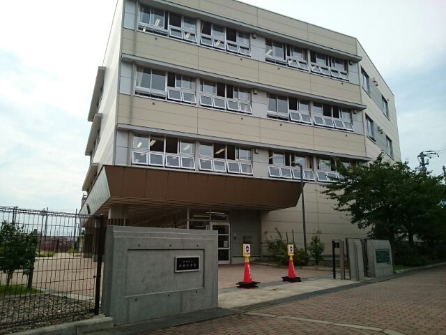 新潟市立　山田小学校まで400m