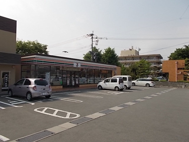 セブンイレブン　玉名駅東店まで700m