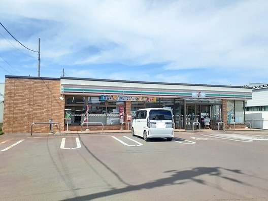 セブンイレブン城西三丁目店まで240m