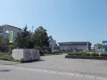 村上市立村上南小学校まで600m