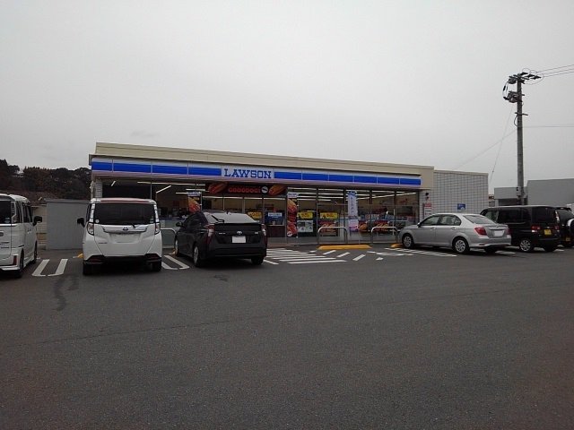 ローソン日田南友田店まで350m