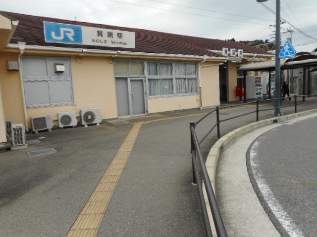 ＪＲ箕島駅様まで2000m