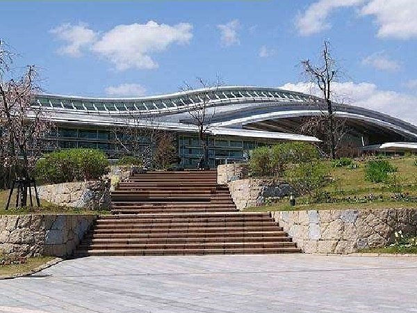 吉野ヶ里歴史公園まで900m