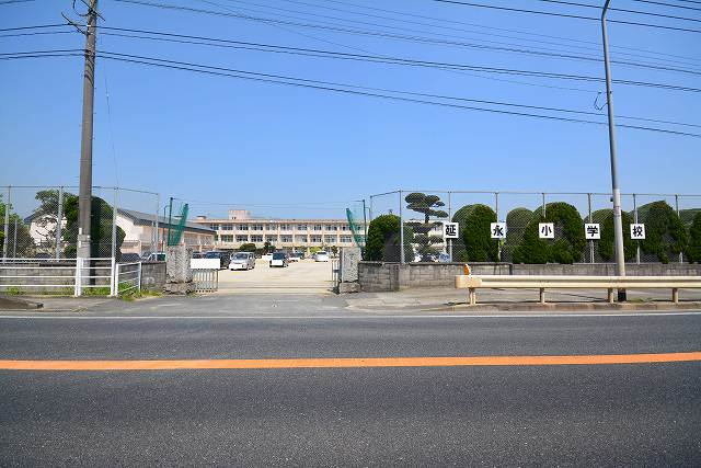 行橋市立　延永小学校まで750m
