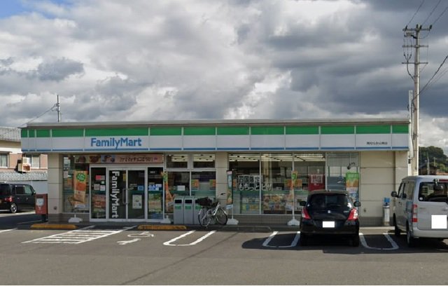 ファミリーマート仏生山南店さんまで750m
