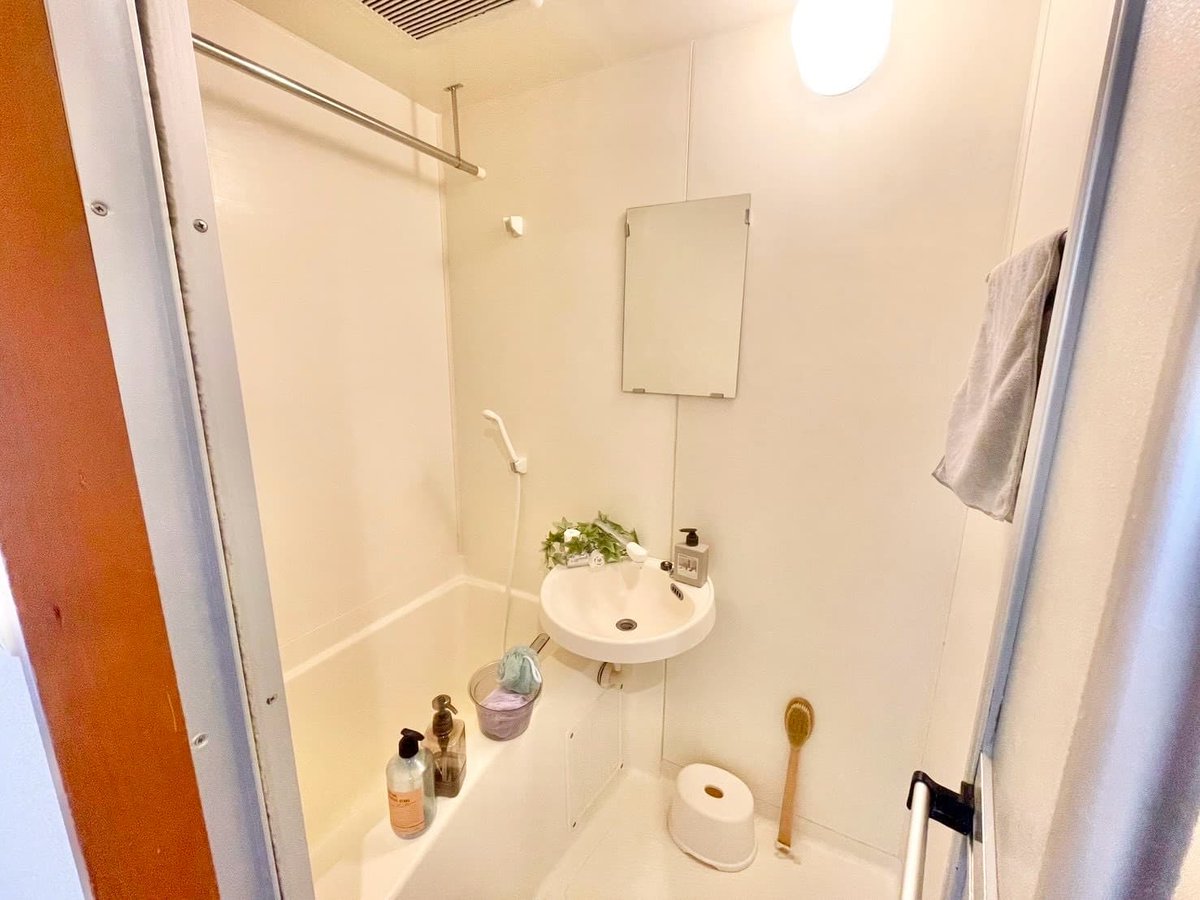 ※撮影用の観察植物・食器調理器具・雑貨類等はございません。※写真は現況優先