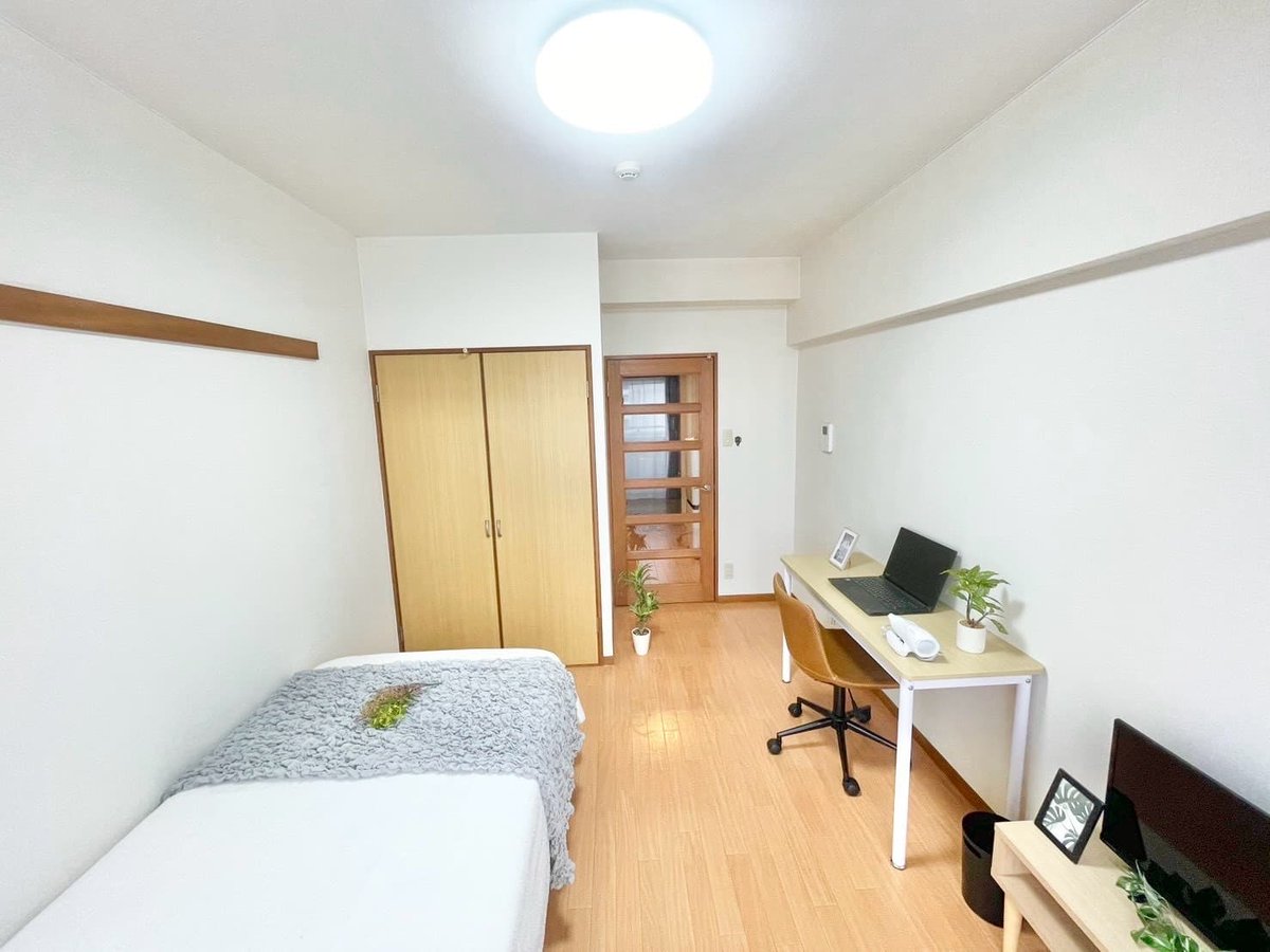 ※撮影用の観察植物・食器調理器具・雑貨類等はございません。※写真は現況優先