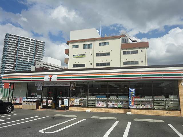 セブンイレブンつくばみどりの店まで25m
