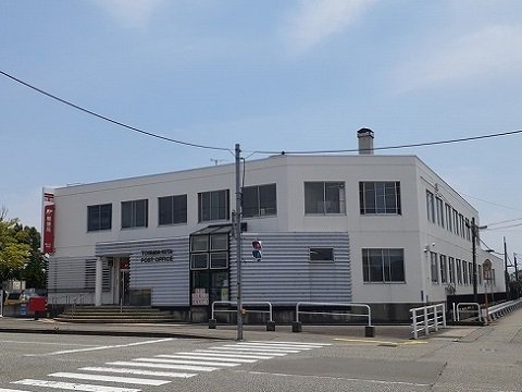 富山北郵便局まで170m