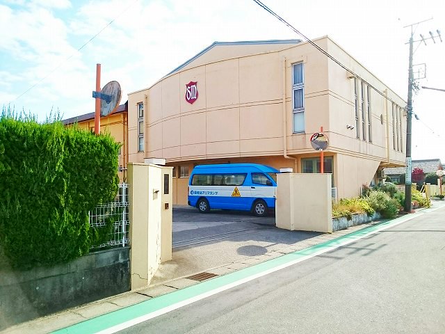 サンタマリア幼稚園まで190m