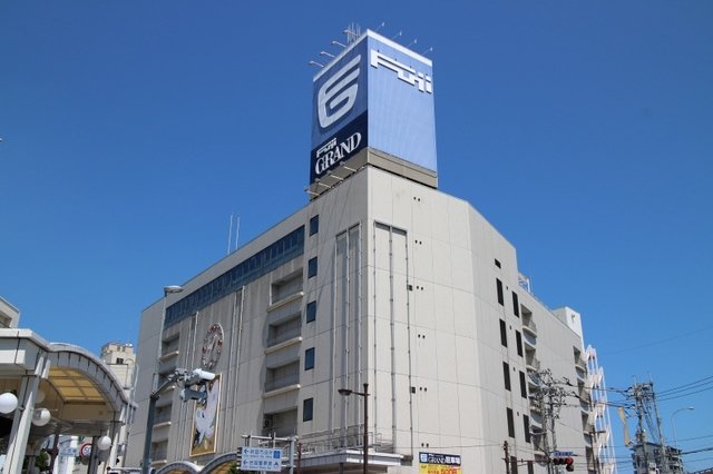 フジグラン岩国店まで750m
