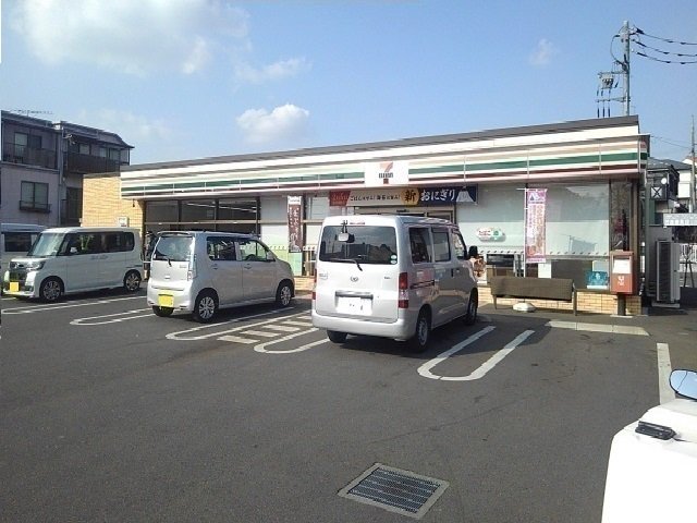 セブンイレブンまで1600m